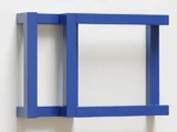 blaues Wandobjekt von Bernhard Licini